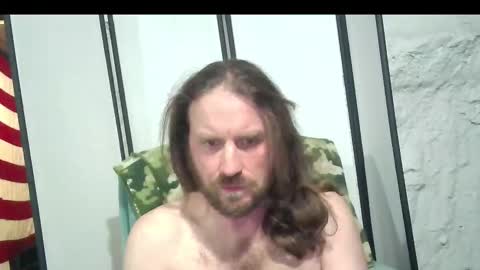 rwb1982 online show from 12-17-25, 12:16