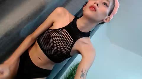 Snapshot of ryan_hyeson chatting on 09-21-25, 08:54 Its me Ryan online show from 09-21-25, 08:54