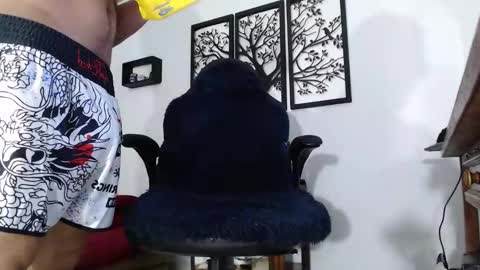 Ryan Ruggero online show from 09-12-25, 01:17