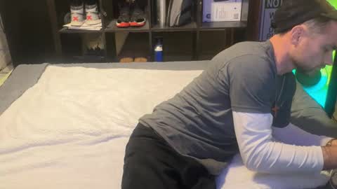 Ryan Jizz online show from 11-04-25, 05:17