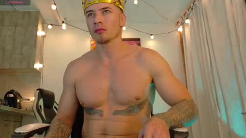 Ryan Blue ig ryannblue online show from 10-08-25, 11:24