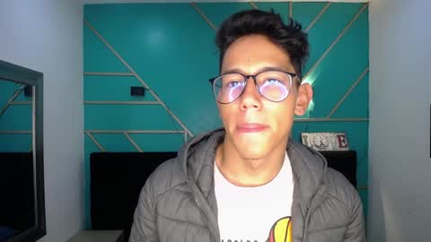 Snapshot of ryanpricee chatting on 01-04-25, 02:35 RyanPricee online show from 01-04-25, 02:35