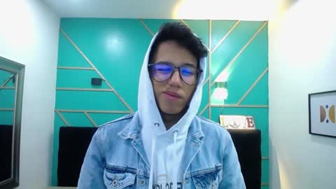 Snapshot of ryanpricee chatting on 01-05-25, 02:38 RyanPricee online show from 01-05-25, 02:38