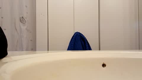 ryucravenmore online show from 10-21-25, 12:39