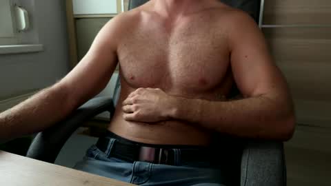 Snapshot of rza09777 chatting on 09-26-25, 03:49 RZA09 online show from 09-26-25, 03:49