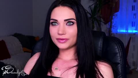 Snapshot of s3r3ndipity chatting on 02-04-25, 09:41 Y online show from 02-04-25, 09:41