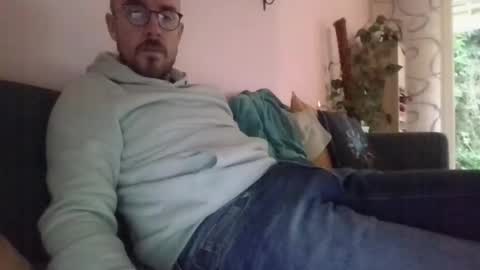 s_i_q online show from 10-27-25, 08:07