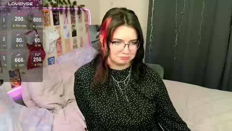 Kate online show from 02-19-25, 04:00