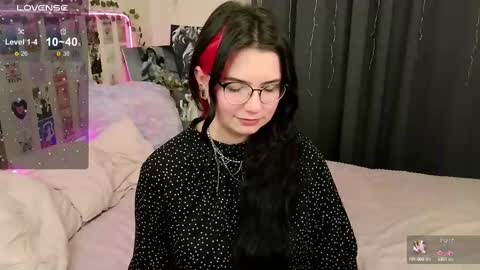 Kate online show from 03-03-25, 05:31