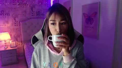 1 online show from 11-15-25, 11:51