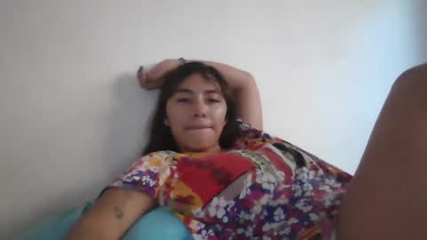 Snapshot of saavaghechick chatting on 01-26-25, 09:07 Jeane online show from 01-26-25, 09:07