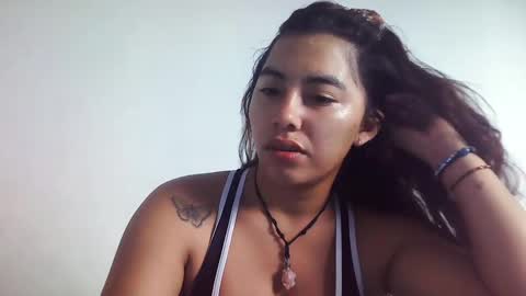 Snapshot of saavaghechick chatting on 02-07-25, 03:19 Jeane online show from 02-07-25, 03:19