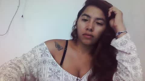 Snapshot of saavaghechick chatting on 02-22-25, 09:04 Jeane online show from 02-22-25, 09:04