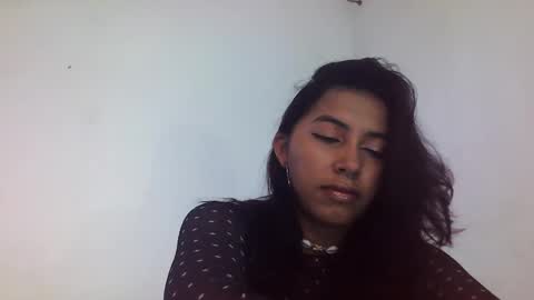 Snapshot of saavaghechick chatting on 03-06-25, 09:09 Jeane online show from 03-06-25, 09:09