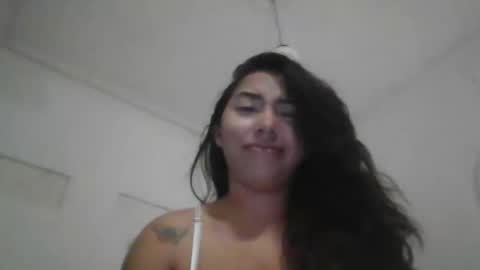 Snapshot of saavaghechick chatting on 11-11-25, 01:44 Jeane online show from 11-11-25, 01:44