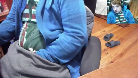 1141323  my Lord Mister Max   moms treasure online show from 10-28-25, 09:50