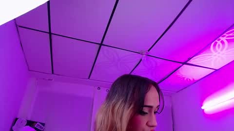 sabrina fox online show from 09-12-25, 05:07