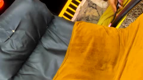 Sabrina online show from 01-07-25, 01:46