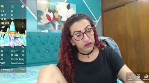 Snapshot of sabrina_dupont chatting on 02-12-25, 04:11 SABRINA online show from 02-12-25, 04:11