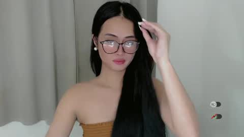 Sabrina online show from 12-26-24, 09:22