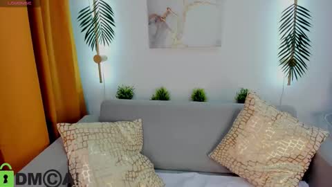 GMT7TueWedThuFriSatSun 0100am-0700am online show from 10-08-25, 09:12