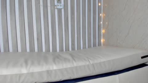 mariana  online show from 12-27-24, 09:54