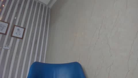 mariana  online show from 01-20-25, 09:43