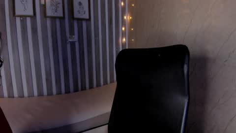 mariana  online show from 02-06-25, 10:00