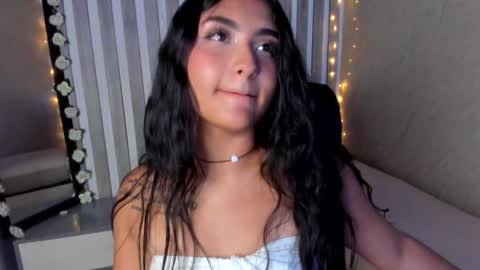 mariana  online show from 02-23-25, 07:44