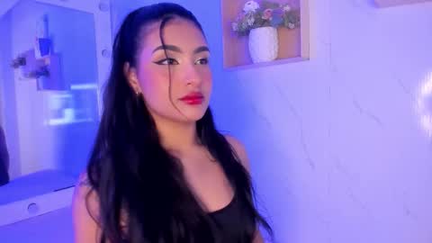 mariana  online show from 11-20-25, 05:51