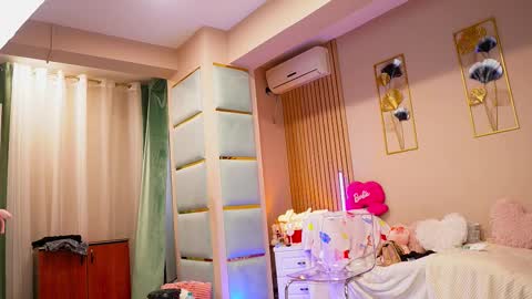 SabrinaJade online show from 02-03-26, 05:38