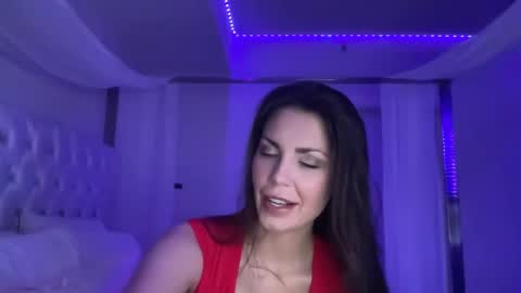 Sabrina online show from 02-06-25, 06:51