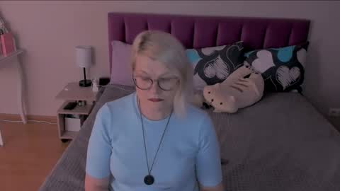 Sabrina MacMarren online show from 02-15-25, 06:55