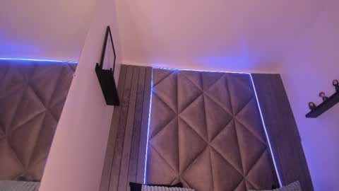 S A B R I N A  online show from 09-19-25, 11:44