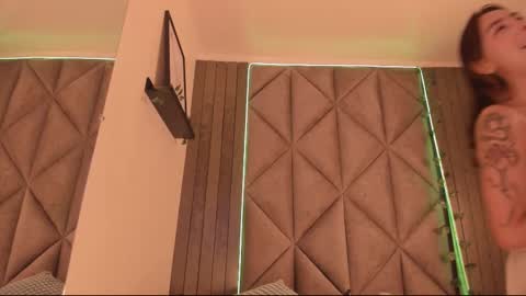 S A B R I N A  online show from 11-27-25, 11:45