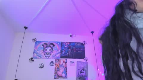 Sabrina  online show from 04-06-26, 11:22