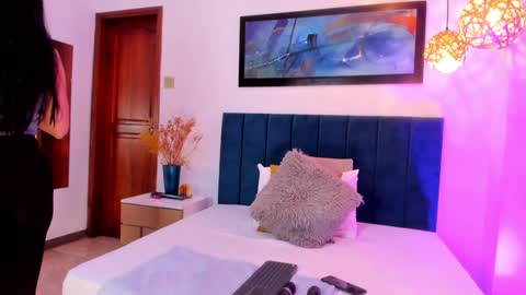 Sabrina Warren online show from 12-20-24, 12:05