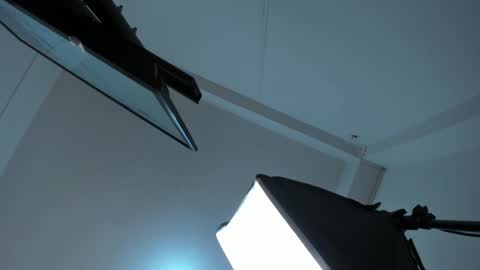 Sabrina Warren online show from 12-21-24, 12:16