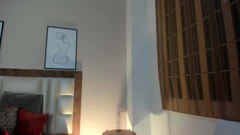 Sabrina Warren online show from 01-28-25, 12:00