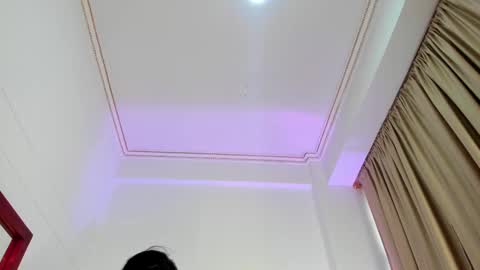 Sabrina Warren online show from 02-20-25, 11:53