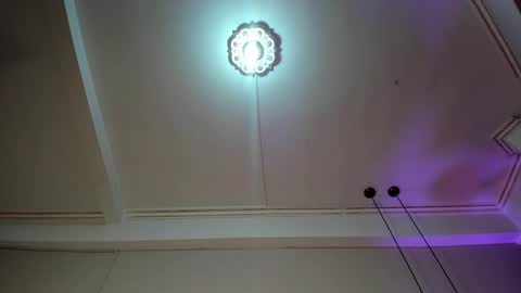 Sabrina Warren online show from 02-22-25, 11:57