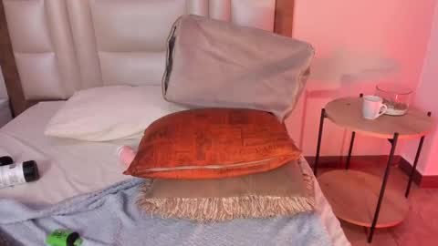 Sabrina Warren online show from 03-08-25, 03:13