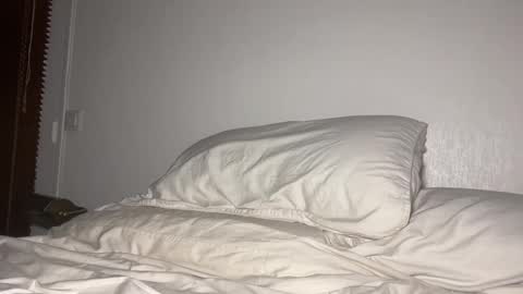 Sachaa online show from 03-09-25, 01:35