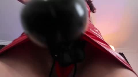 SADIE online show from 02-18-25, 04:48