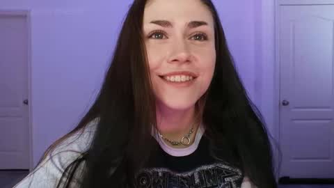 Snapshot of sadierenee96 chatting on 09-11-25, 09:26 Sadie Renee online show from 09-11-25, 09:26