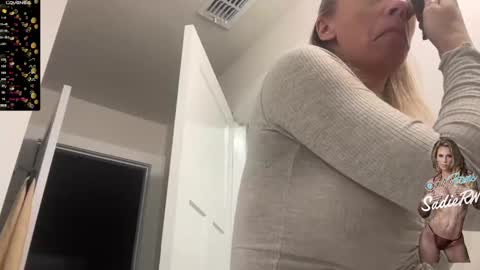 Snapshot of sadierw chatting on 01-03-25, 01:48 SadieRW online show from 01-03-25, 01:48