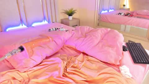 Mara online show from 02-16-25, 10:21