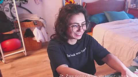 Safa online show from 02-21-25, 10:15