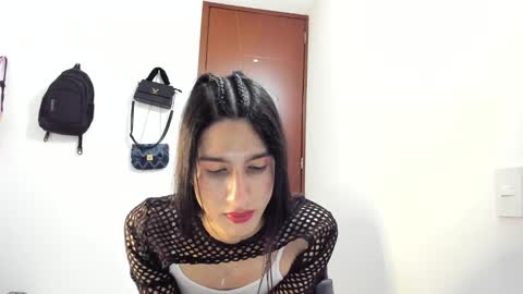 Safiro Queen online show from 01-19-25, 05:58