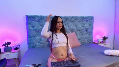 Snapshot of sahmanta_rose chatting on 02-06-26, 03:11 S A H M A N T A R O S E online show from 02-06-26, 03:11